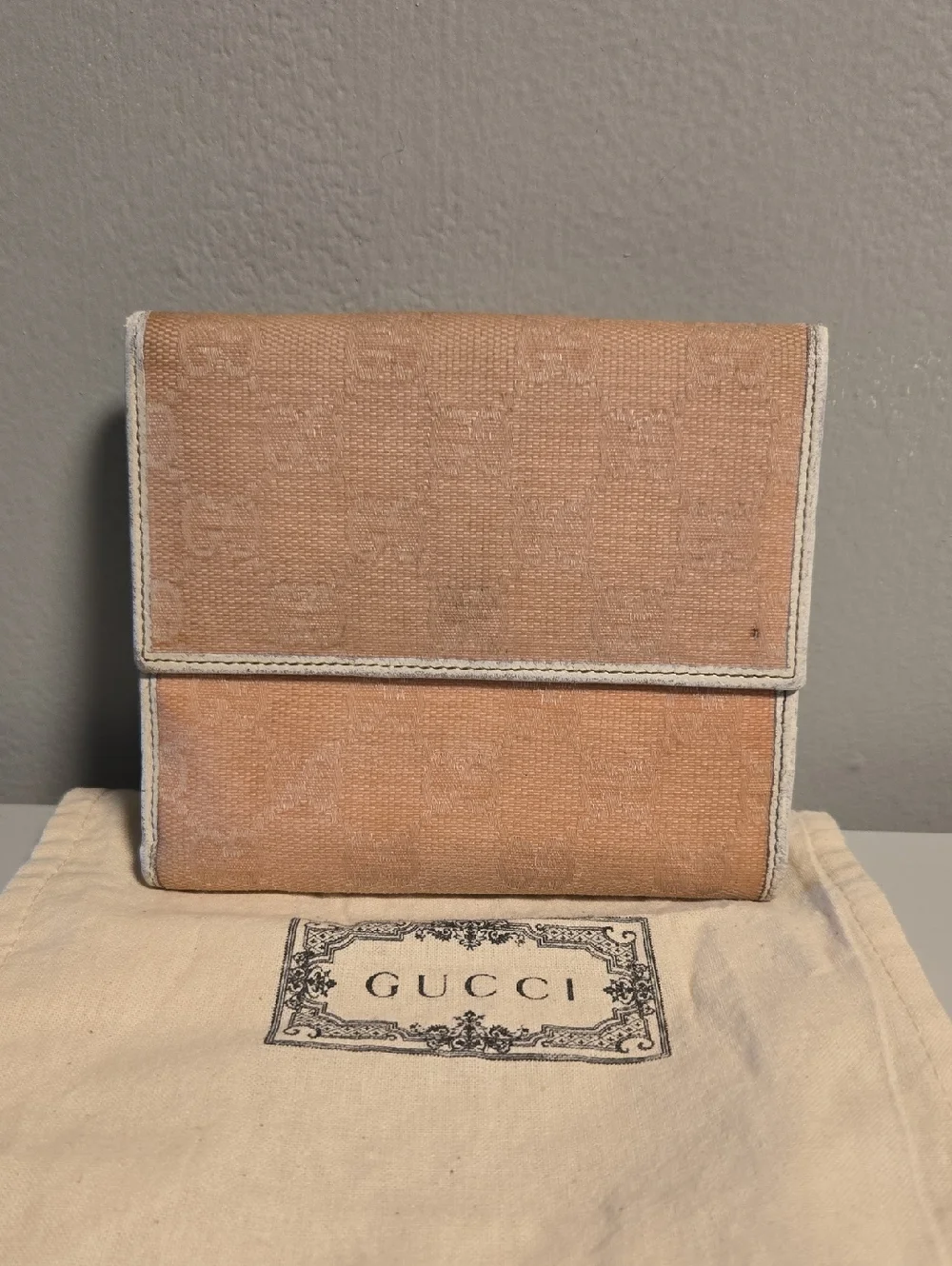 Gucci Pink Canvas Wallet with Cream Trim and Gold D-Ring - Picture 12 of 12